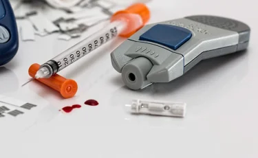 В Таразе два человека умерли после укола в процедурных кабинетах