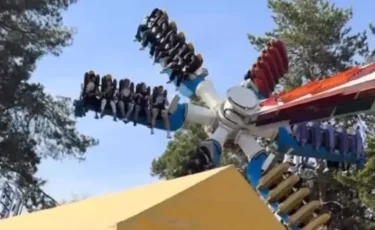 Аттракцион аяқасты істен шыққан: Оқыс оқиға болған саябақты полицейлер тексеруде