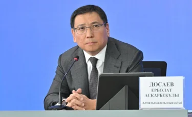 Алаяқтар Ерболат Досаевтың атынан жалған хабарлама таратып жатыр