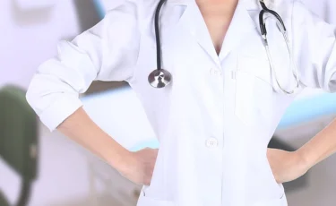 Многие процедурные кабинеты в Казахстане работают без лицензий и с просроченными препаратами