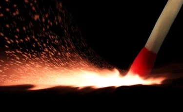 Қостанайда ер адам өзін көлікте өртеп жіберді