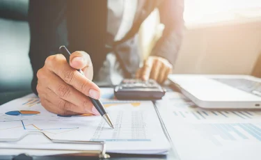 Мажилис принял во втором чтении поправки в Налоговый кодекс