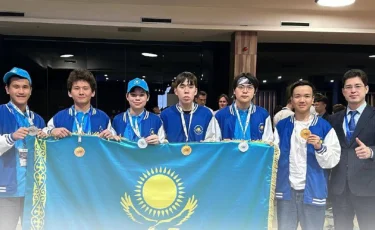 Қазақстандық оқушылар Балқан өңірінің үздік математиктерінің үштігіне кірді
