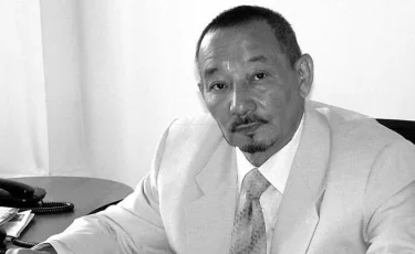 Токаев выразил соболезнования родным и близким писателя Темирхана Медетбека