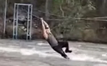 Жетісу облысында өзеннен арқан арқылы өтпек болған ер адам суға ағып кетті