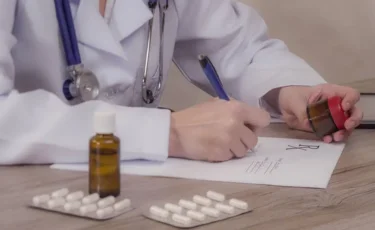 Медбикелерге рецепт жазуға рұқсат берілмек