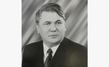 Бішкектегі мектепке Кемел Тоқаевтың аты берілмек