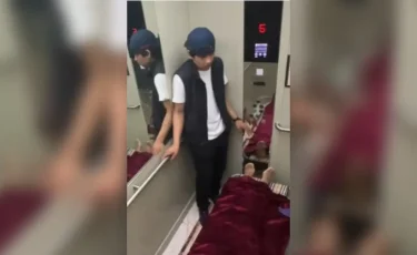 "Өлікпен" ойнаған астаналық блогер сынға ұшырады