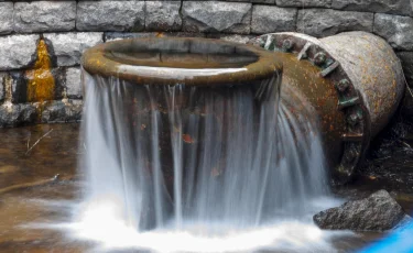 «Грязные» деньги коррупционеров пошли на чистую воду в Костанайской области