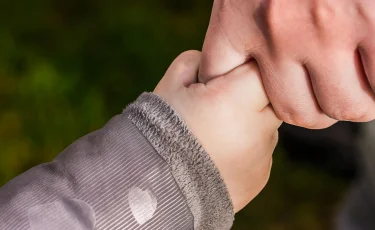 В Петропавловске двухлетний ребенок погиб, подавившись семечкой