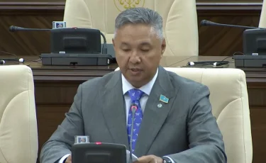 «Самрук» прячет прибыль, KEGOC закупает втридорога — Перуашев требует навести порядок в нацкомпаниях