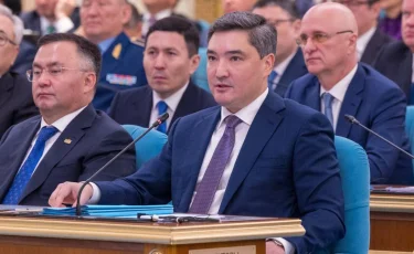 Мемлекет өз міндеттемелерін толық көлемде орындап жатыр — Олжас Бектенов