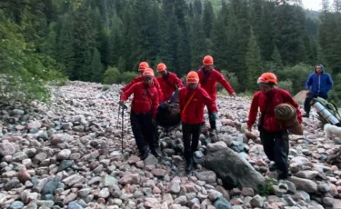 Алматы облысында тауда жарақат алған ер адам құтқарылды