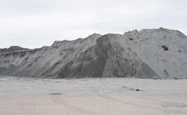 Зола вместо асфальта? В Казахстане дороги начнут строить из отходов