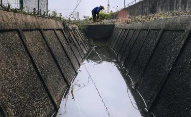 Алматы сливает, а села задыхаются: депутат взялась за проблему сточных вод