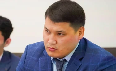 Покушение на замакима Шымкента: Руслан Берденов обвинил подсудимого в шантаже и давлении