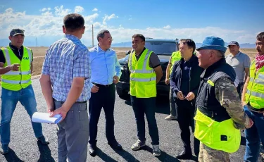 «Кеген–Нарынқол» тас жолындағы жөндеу: Алматы облысының әкімі құрылыс барысымен танысты