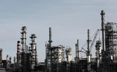 Прокурор отказался от обвинения: суд прекратил дело бывшего главы АНПЗ