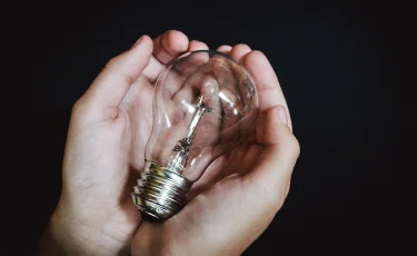 Свет по цене золота: монополии и провал реформ ударили по каждому казахстанцу