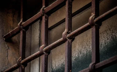 Казахстанец, осужденный к расстрелу, выходит на свободу спустя 25 лет