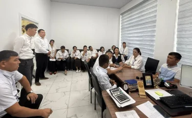 Жат ағымдармен күрес: Түркістандық теологтар Мансап орталығында түсіндіру жұмыстарын жүргізді