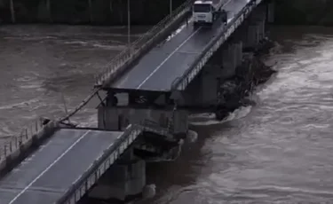 Обрушение моста с ремонтом за 600 млн тенге: в Усть-Каменогорске завели уголовное дело