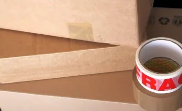 Почему Казахстан временно не отправляет посылки в США?