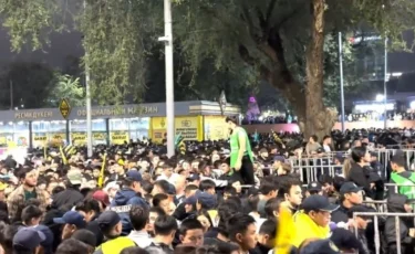 «Каждое событие разбираем внимательно» – Ticketon о жалобах болельщиков матча «Кайрат» – «Реал»