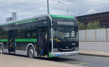 Сколько тратят казахстанцы на автобусы и такси?