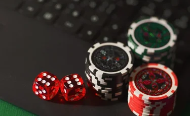 Ввести уголовную ответственность за рекламу онлайн-казино предлагают в Казахстане