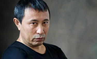 Режиссер Ермек Тұрсынов елге оралды