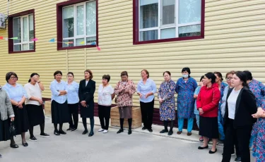 Атырауда балабақша қызметкерлері үш ай еңбекақы алмаған