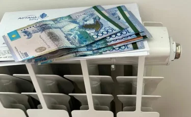 В Казахстане заморозили цены на топливо и коммунальные тарифы
