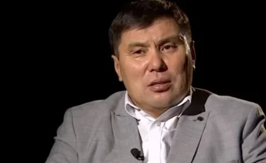 «Тоқал алып оңған жоқпын»: Көп әйел алған Омар Жәлел оңбай қателескенін мойындады