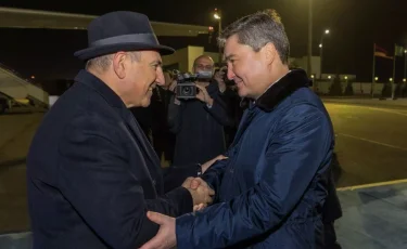 Армения премьер-министрі Никол Пашинян Астанаға келді