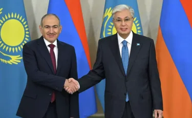 Тоқаев пен Пашинян Ақордада келіссөз жүргізді