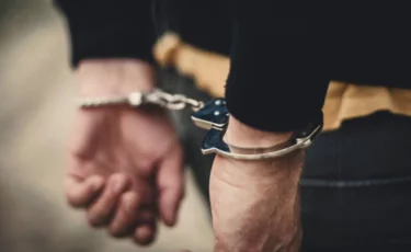 Кәсіпкерді аса қатыгездікпен өлтірген күдікті Ресейде ұсталып, елге қайтарылды