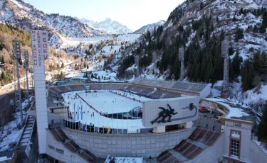 В Алматы продолжается модернизация легендарного катка