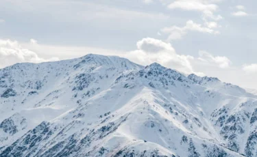 Алматы тауларында жоғалып кеткен 18 жастағы қыздың мәйіті табылды