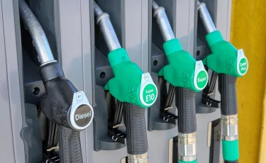 В Актау обнаружили дизель с опасным превышением серы