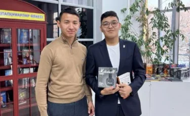 «BookSwap Fest: Кітаппен достас»: Талдықорғанда кітап алмасу акциясы өтті