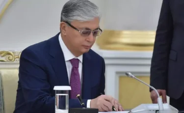 Бибігүл Төлегенова, Тұңғышбай Жаманқұлов: Тоқаев бірқатар мәдениет өкіліне мемлекеттік стипендия тағайындады