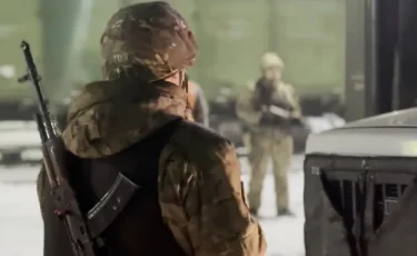 «100 млн теңге жымқырған»: Ресейде жасырынып жүрген Қазақстан азаматы елге пойызбен жеткізілді