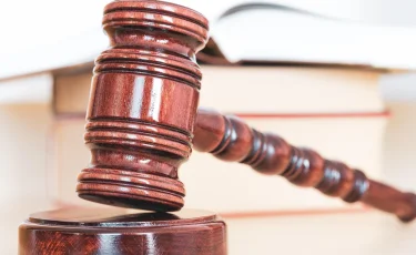 Дело о хищении 1,3 млрд тенге на лечение ребенка: супругам из Астаны вынесли приговор