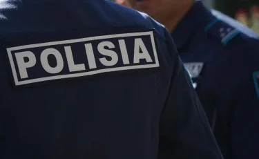 Шымкентте ер адам 16-қабатынан құлап ажал құшты