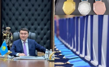 «Медаль сатып, көлігін жаңалап отыр»: Депутат қазіргі марапаттардың шынайылығына қатысты пікір білдірді