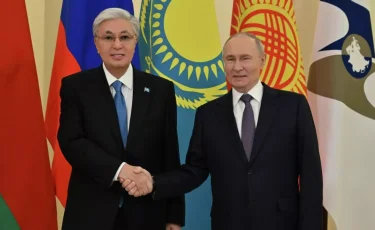 Тоқаев Путинді Қазақстанға мемлекеттік сапармен келуге шақырғанын растады