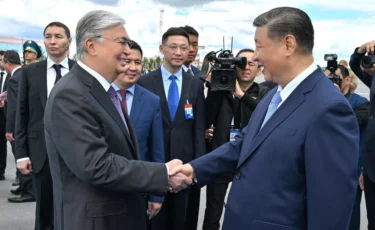 Токаев поздравил Си Цзиньпина с Новым годом по китайскому календарю