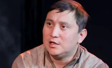 «Алданып қалмаңыздар»: Әзілкеш Қайрат Әділгерей халыққа үндеу жасады
