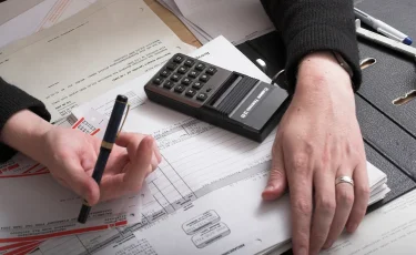 Новые правила для самозанятых казахстанцев: что изменится с 2026 года